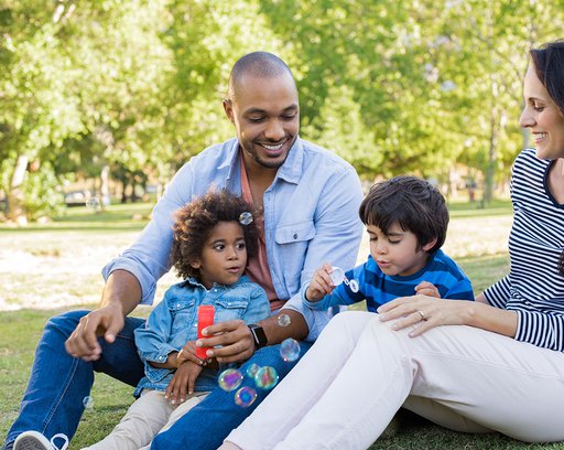 Happy-family-at-park